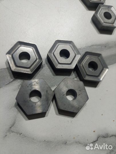 Пластина шестигранная со стружколомом 11114-120612