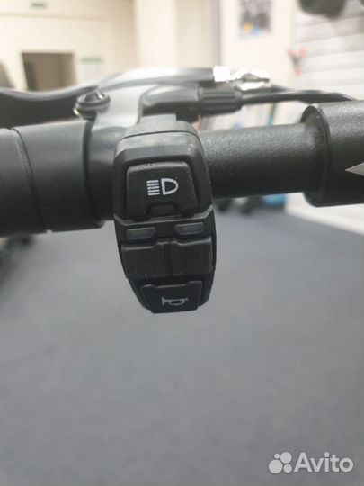 Электросамокат Kugoo M5