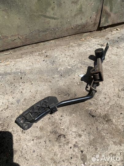 Педаль газа Nissan Primera P11