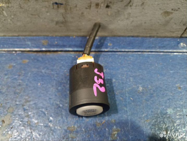 Кнопка Start / Stop Nissan Teana J32