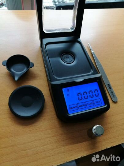 Суперточные ювелирные весы 0.001 г