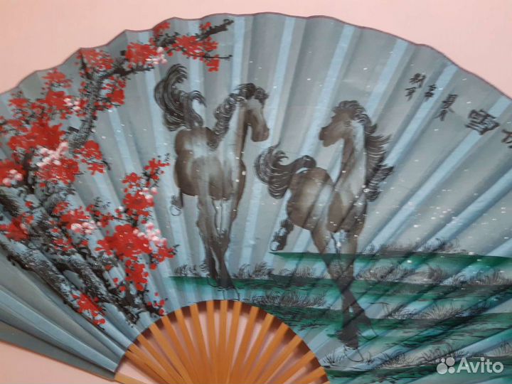 Веер интерьерный