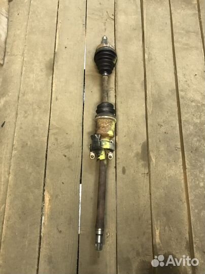 Привод правый передний honda CRV 3