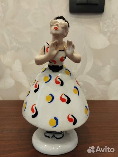 Статуэтка сплетница лзфи