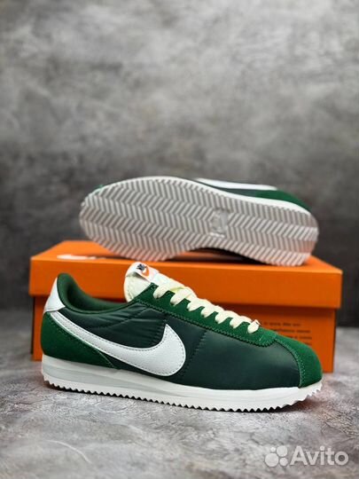 Кроссовки nike Cortez new