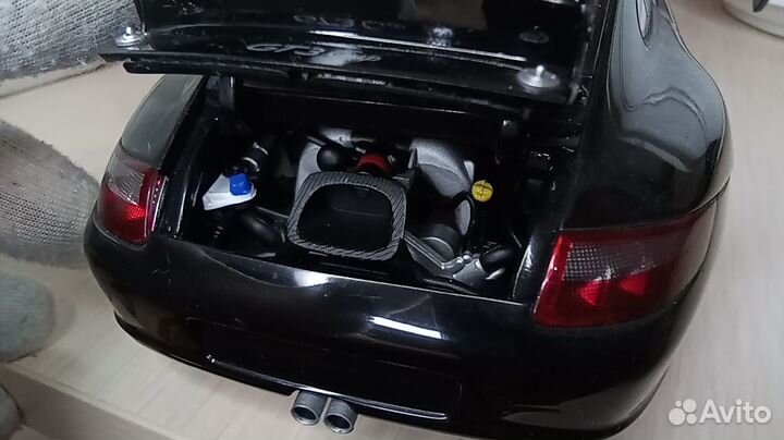 Porsche 911. Autoart 1:18. Продажа / Обмен