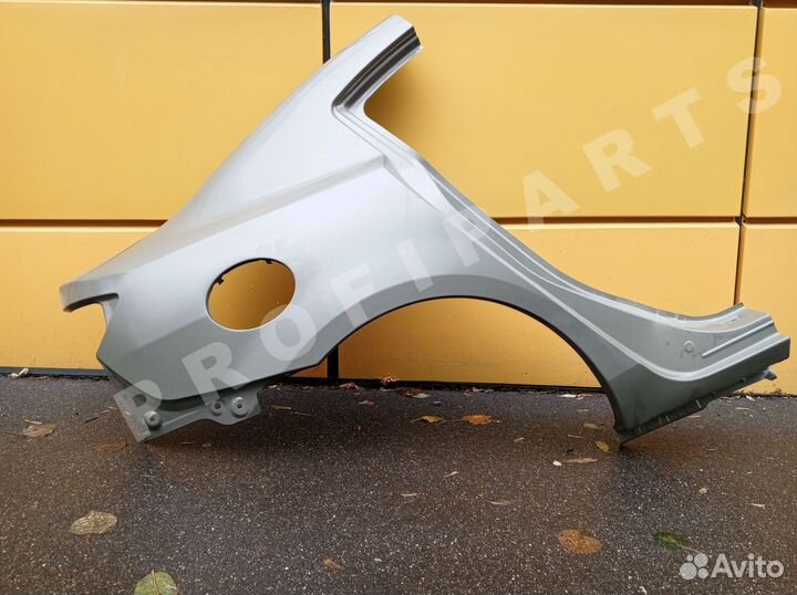 Крыло заднее правое Mazda 3 BK 03-09