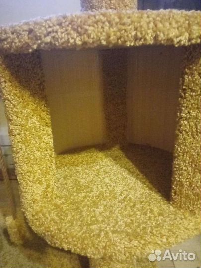 Домик для кошки с когтеточкой