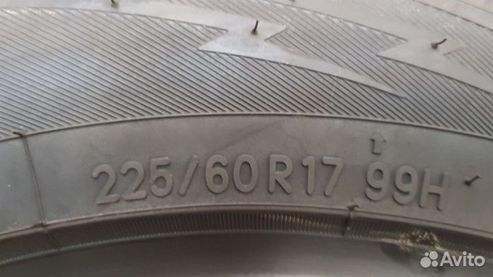 Toyo Observe GSi-6 LS 225/60 R17 99H