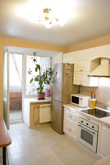 3-к. квартира, 75 м², 2/13 эт.