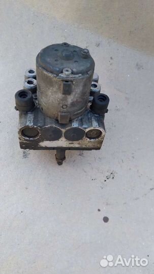 Блок ABS Mercedes-Benz C 220