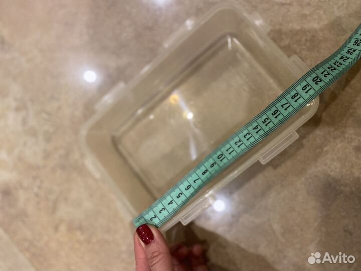 Контейнер пластиковый 12 на 19 см Россия как новый