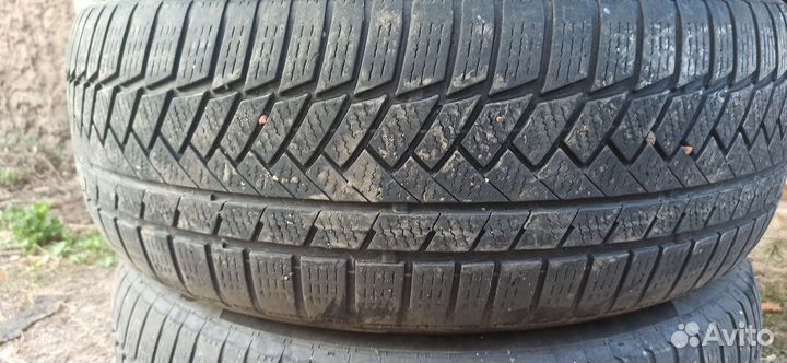 Continental ContiWinterContact TS 850 P 235/55 R20 105V