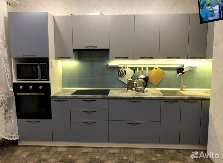 Кухня угловая на заказ.мдф фасады