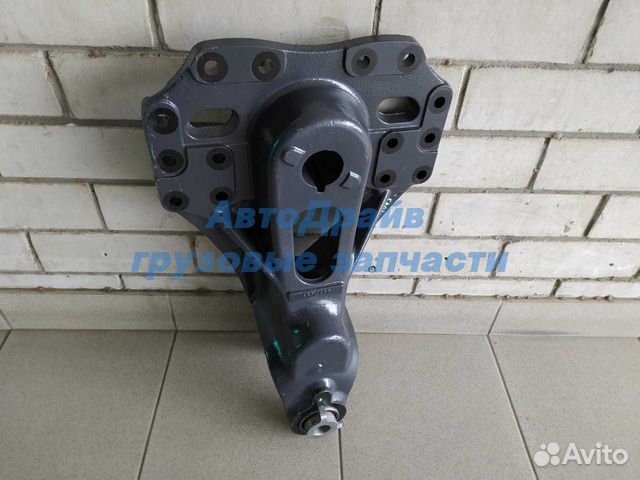 Кронштейн полурессоры Рено Премиум 7421614043