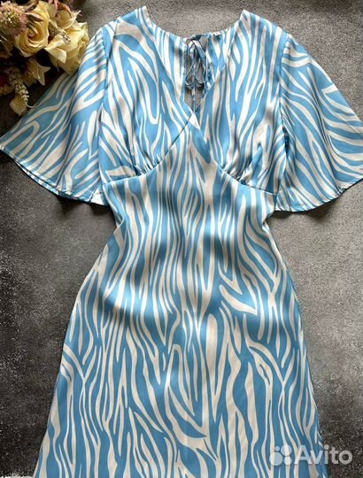 Поатье женское нежное