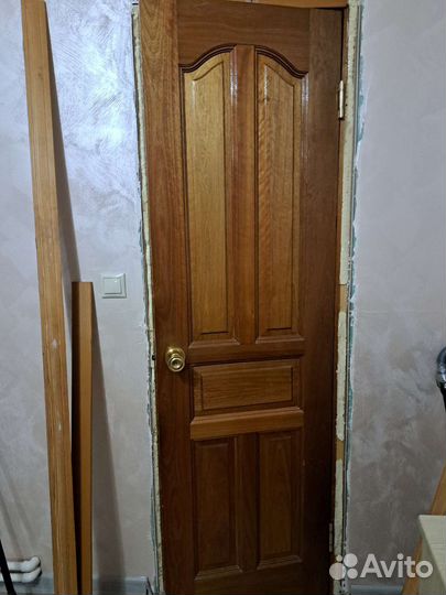 Дверь деревянная бу