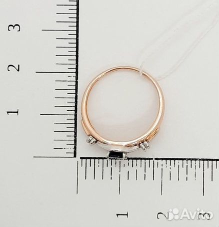 Золотое кольцо с сапфиром 16,5р