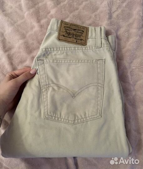 Джинсы levis 551