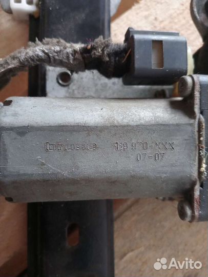 Моторчик стеклоподъемника volvo