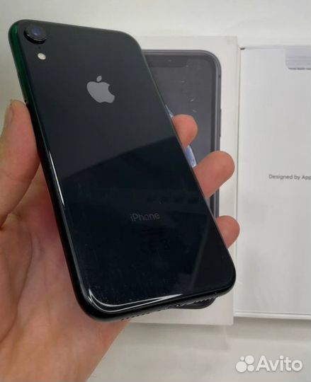 iPhone Xr, 64 ГБ