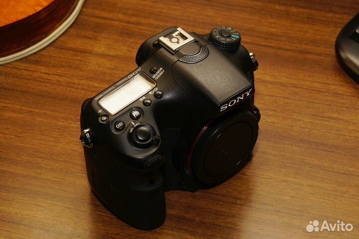 Sony A77II без проблем, SAL1650, вспышка, батручка