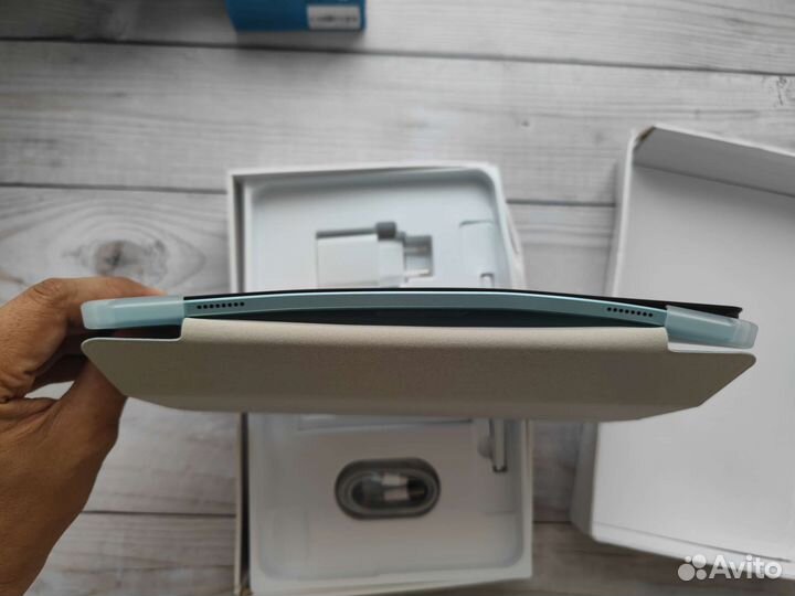 Blackview Tab 16 8/256 зеленый (погнут)