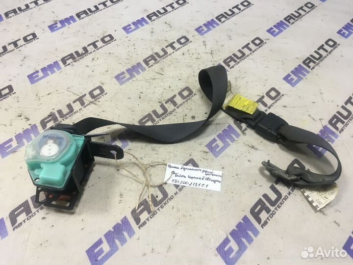 Ремень безопас. задний Тойота Королла Е120 седан