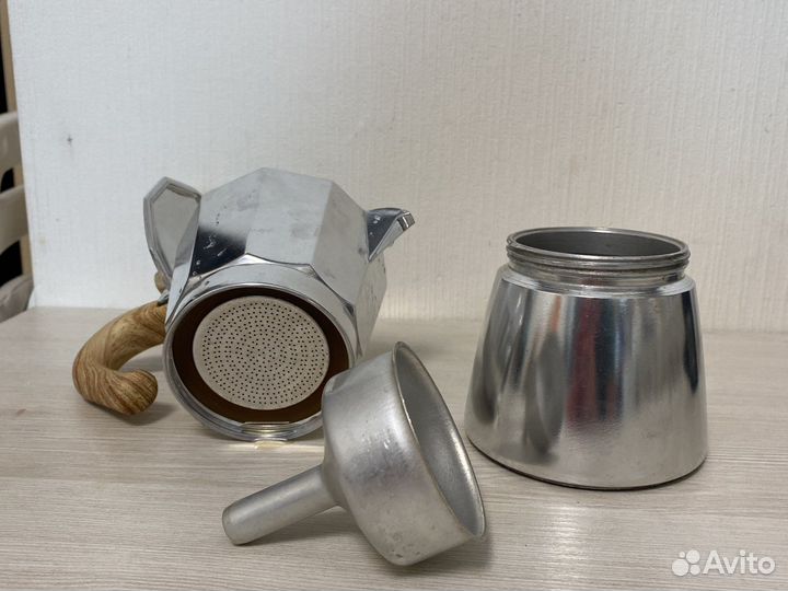 Гейзерная кофеварка gnali&zani