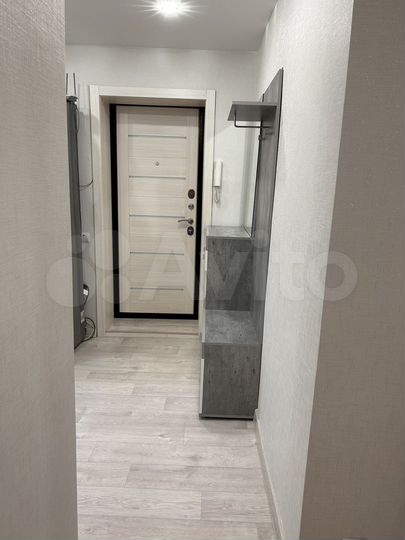 2-к. квартира, 54 м², 1/5 эт.
