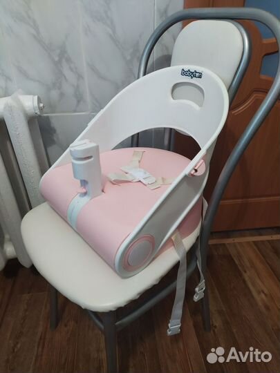 Детский стул-бустер для кормления