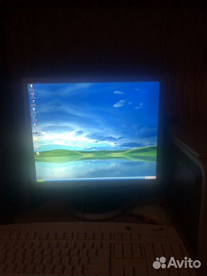 Настольный компьютер + комп. Стол