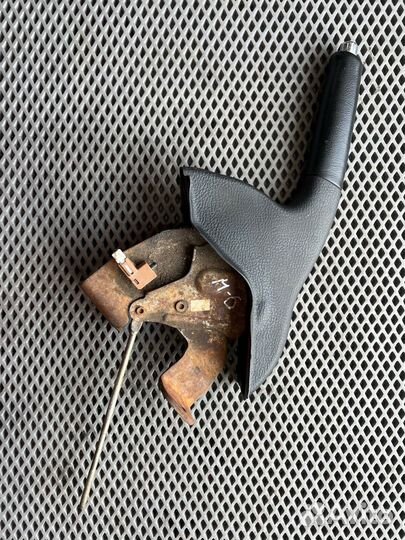 Рычаг стояночного тормоза Mazda 6 gg