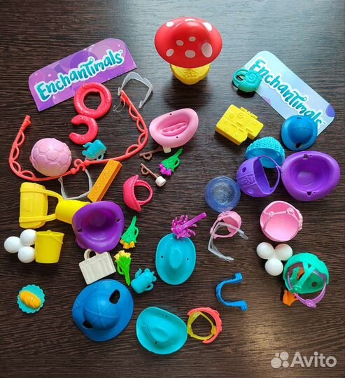 Шляпы, аксессуары, мелочи от Enchantimals