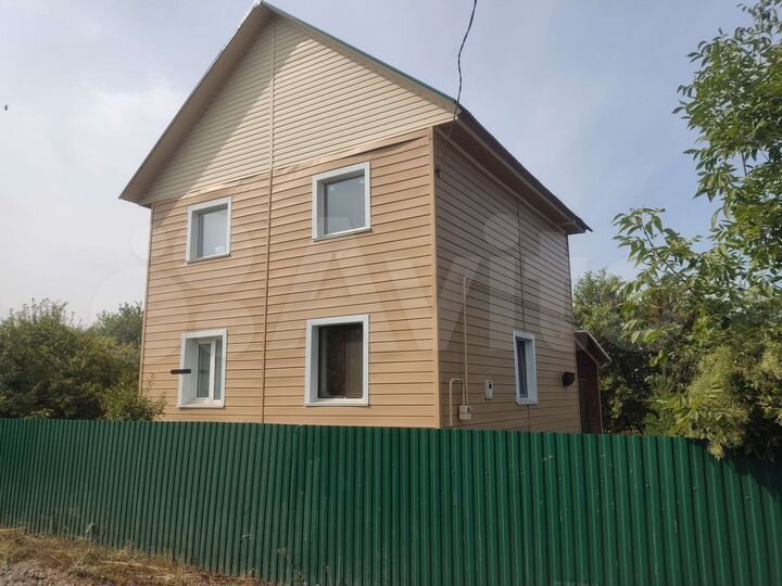 Дом 96 м² на участке 5,5 сот.