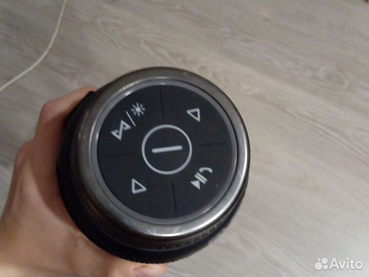 Продаю Bluetooth колонку sven
