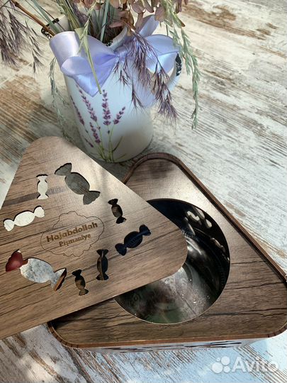 Деревянная коробка подарочная