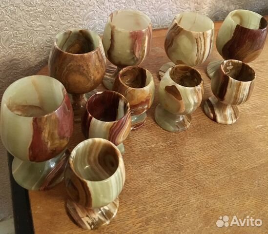 Бокалы и рюмки из камня (оникс)