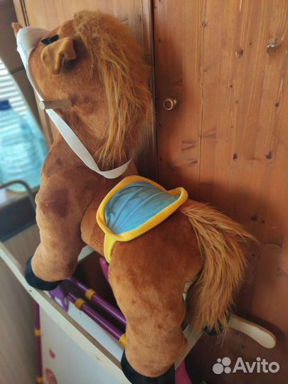 Лошадь качалка