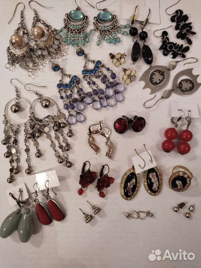 Бижутерия СССР (бусы, серьги, кулоны, браслеты)