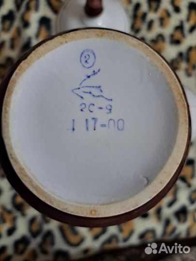 Чайник и сахарница фарфоровый