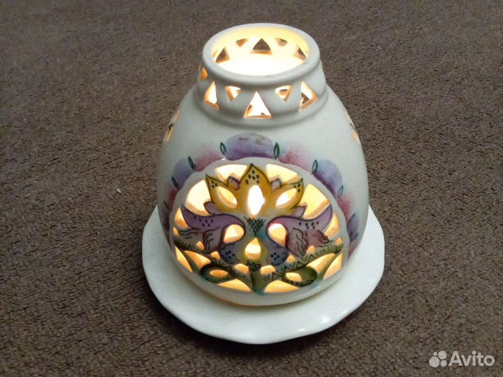 Подсвечник фаянс