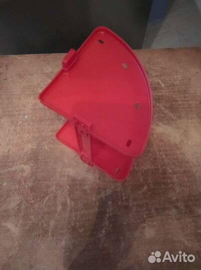 Угловая полка для ванной и кухни