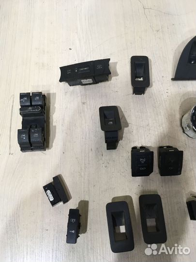 Блок стеклоподъемника Тоуарег 3.2 AZZ