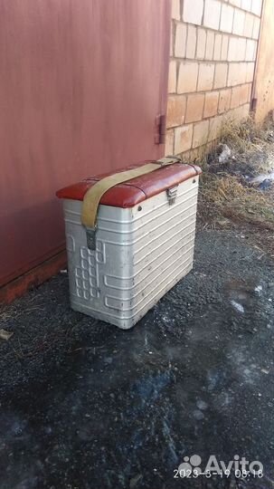 Отличный рыбацкий яшик