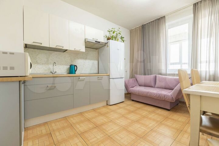 1-к. квартира, 53 м², 10/18 эт.