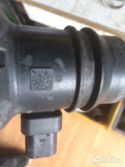 Термостат Opel Corsa 1.4. 55561629