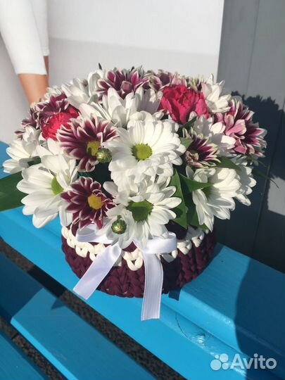 Цветочные трикотажные корзины на заказ