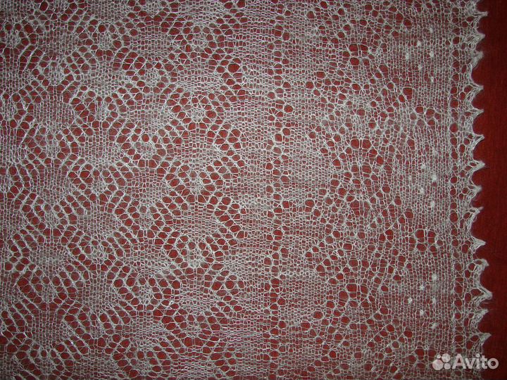 Пуховый платок паутинка белый из Оренбурга