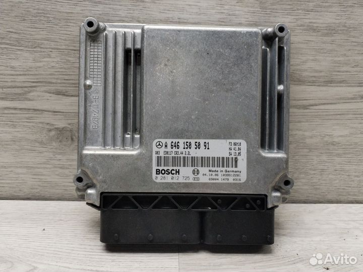 Блок упровленя двигателем Mercedes w203 om646